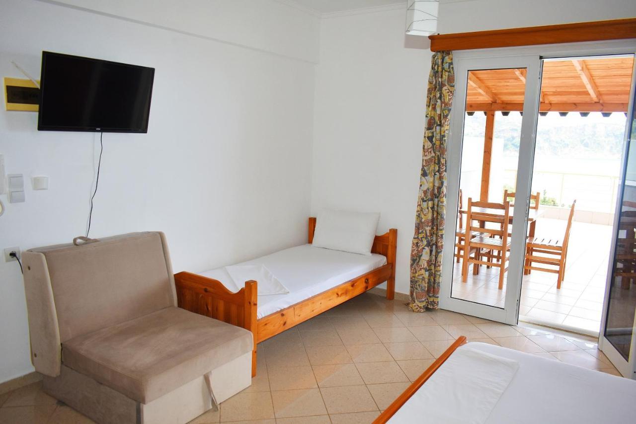 Ionio Rooms II Himara Kültér fotó