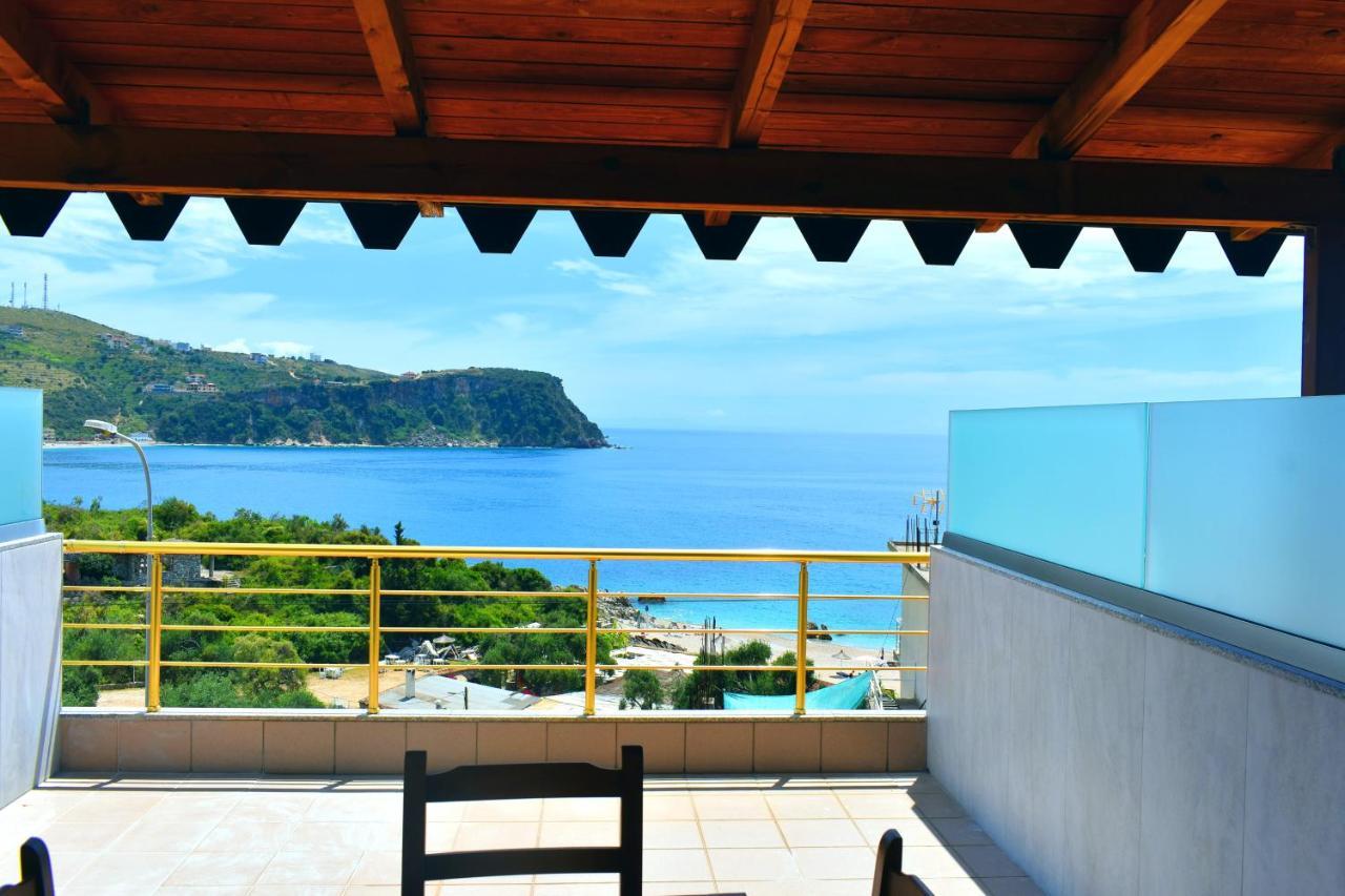 Ionio Rooms II Himara Kültér fotó