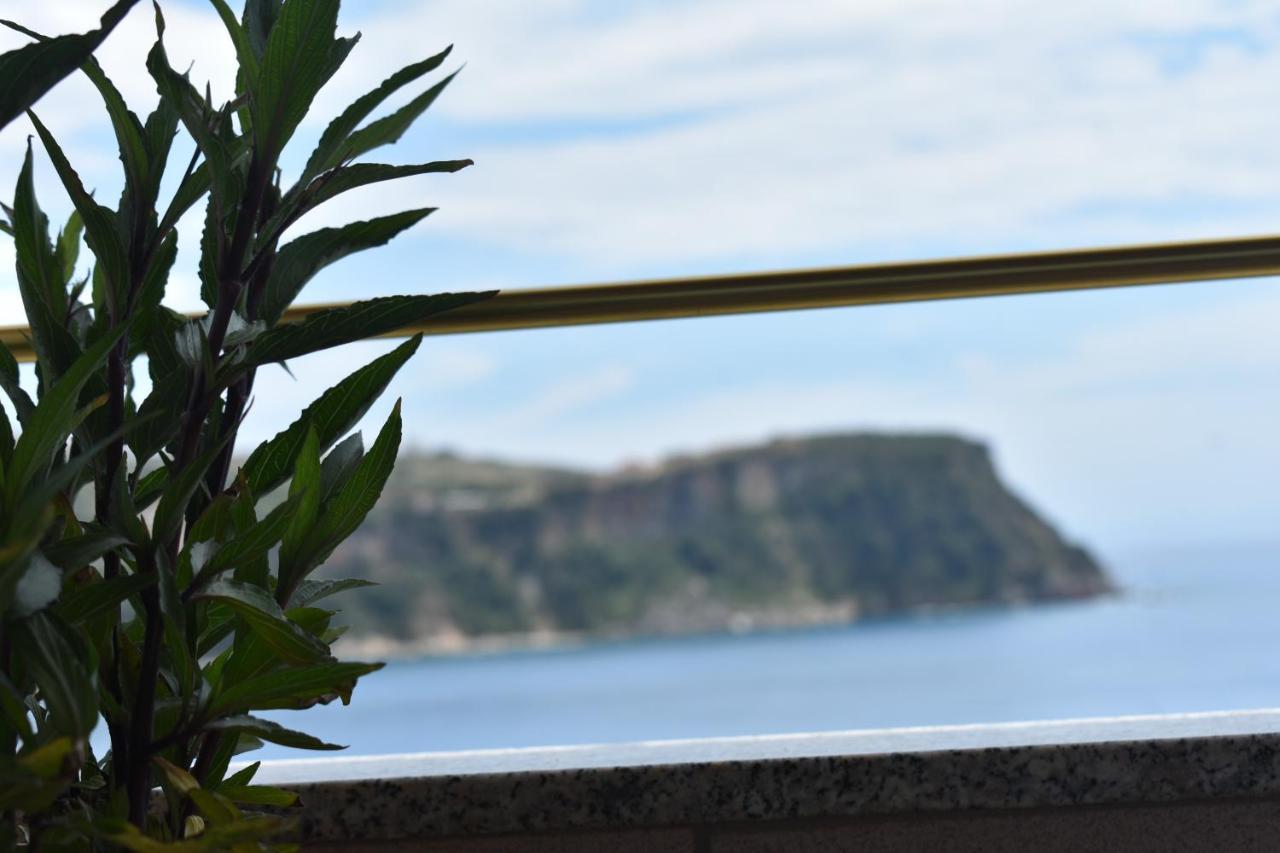 Ionio Rooms II Himara Kültér fotó
